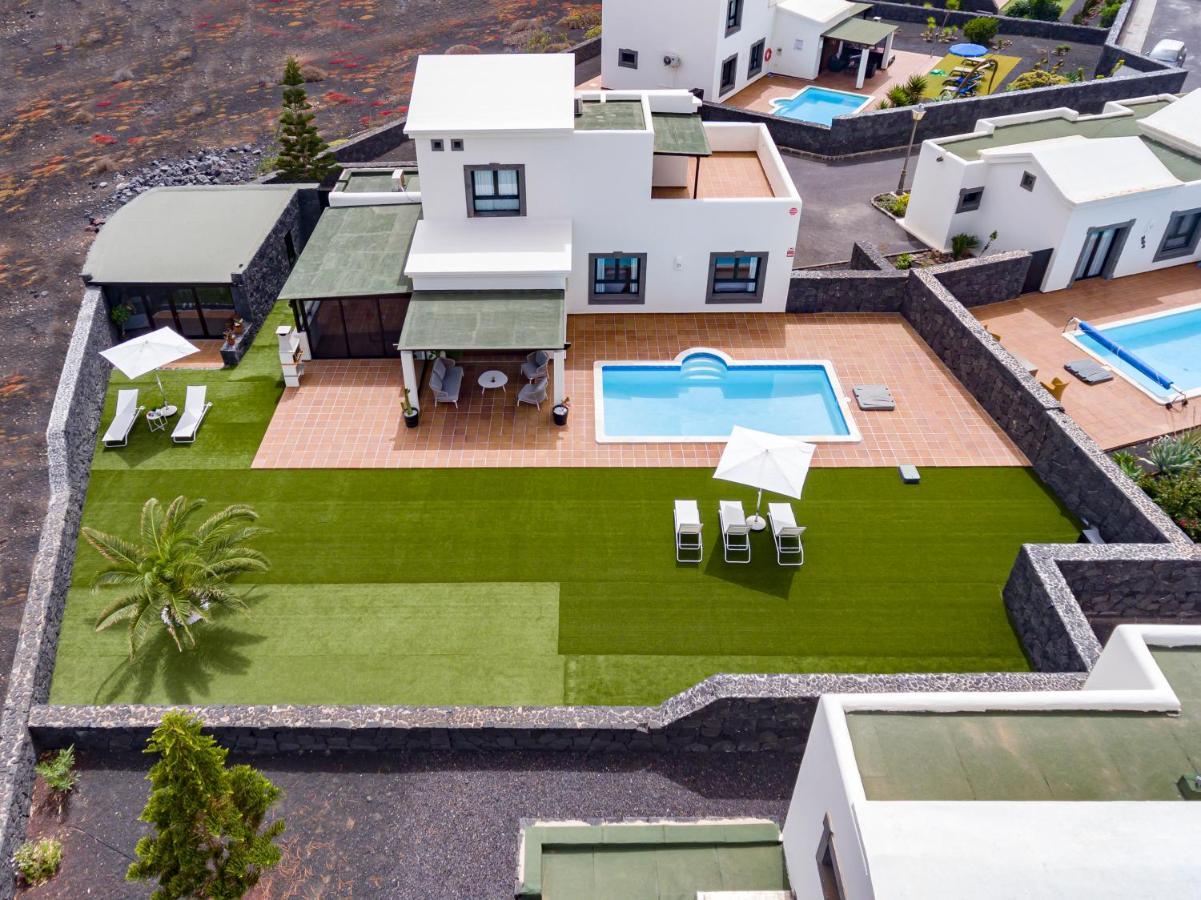 פלאיה בלנקה Lanzarote Villa Zafiro Game Room 16 מראה חיצוני תמונה